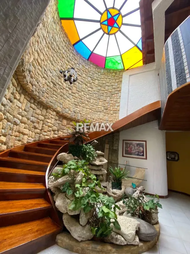 Casa en Venta, Urb. La peña - 7