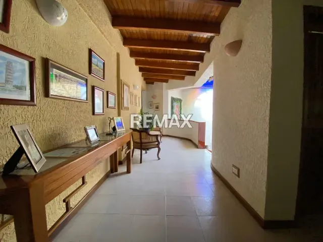 Casa en Venta, Urb. La peña - 9