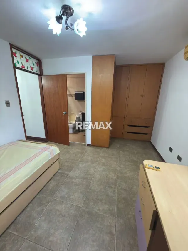 EN VENTA TOWNHOUSE AMOBLADO EN RES. VILLA FLORENCIA TAZAJAL - 13