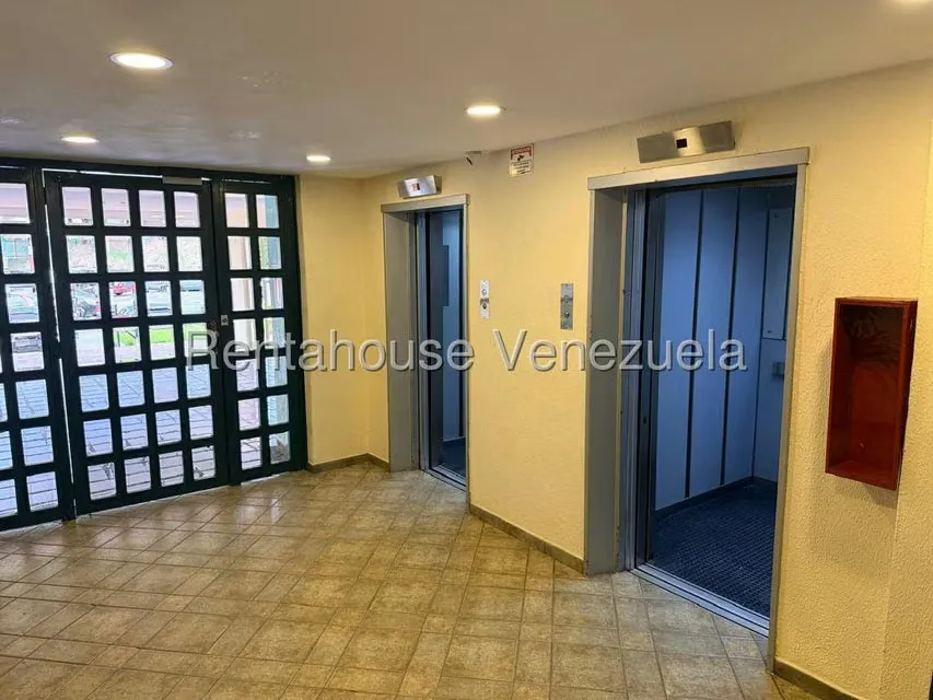 Apartamento (1 Nivel) en Venta en El Cafetal, Distrito Metropolitano - 41