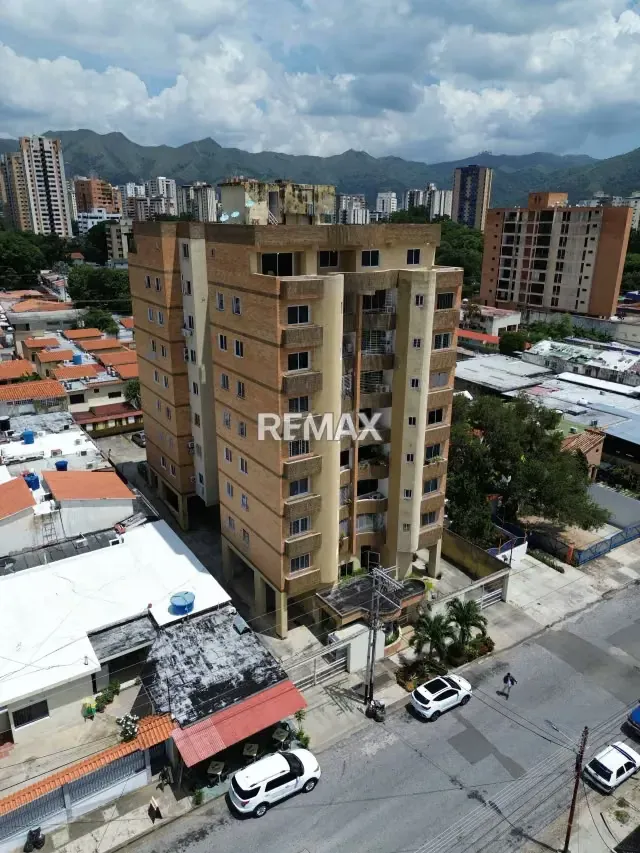 EXCLUSIVO APTO PRECIO DE OPORTUNIDAD - Venecia Palace urb Agua Blanca - 13