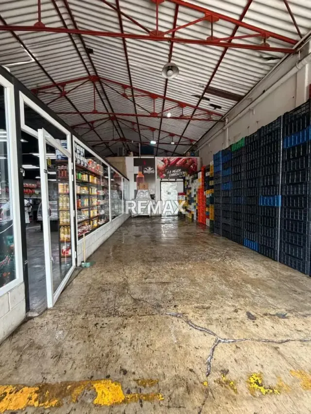 VENTA DE GALPON AV ARAGUA