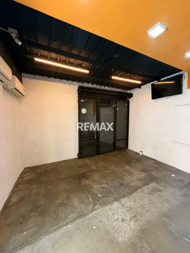 VENTA DE GALPON AV ARAGUA - 2