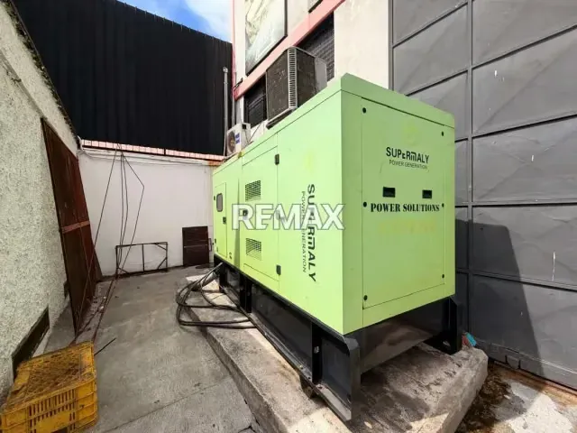 VENTA DE GALPON AV ARAGUA - 4