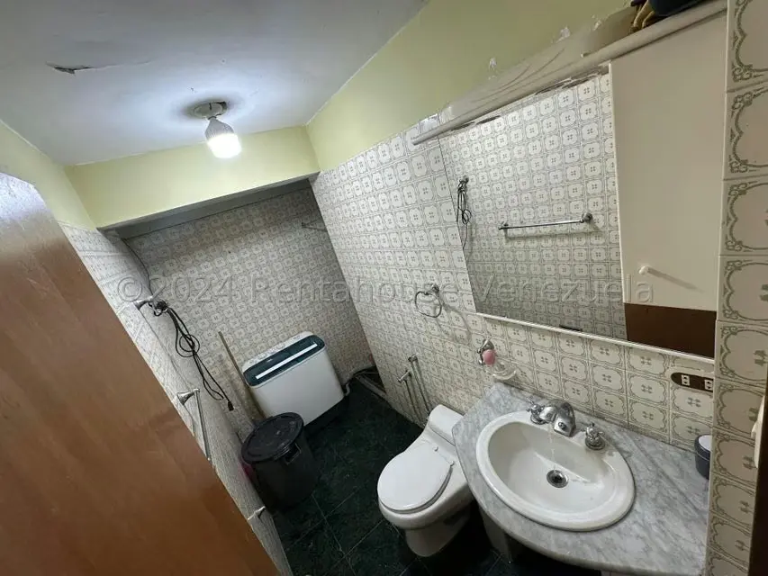 Apartamento (1 Nivel) en Venta en Parroquia La Candelaria, Distrito Metropolitano - 14