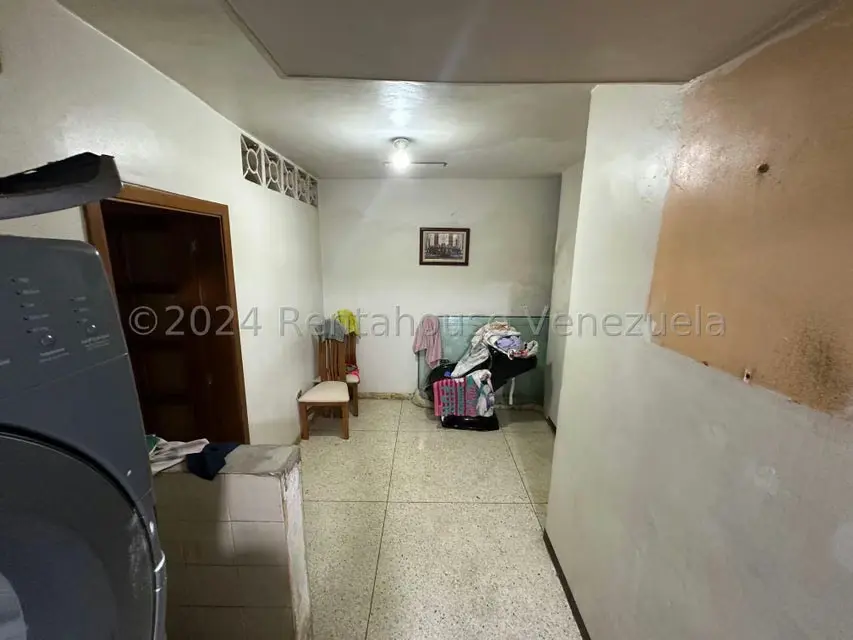 Apartamento (1 Nivel) en Venta en Parroquia La Candelaria, Distrito Metropolitano - 17