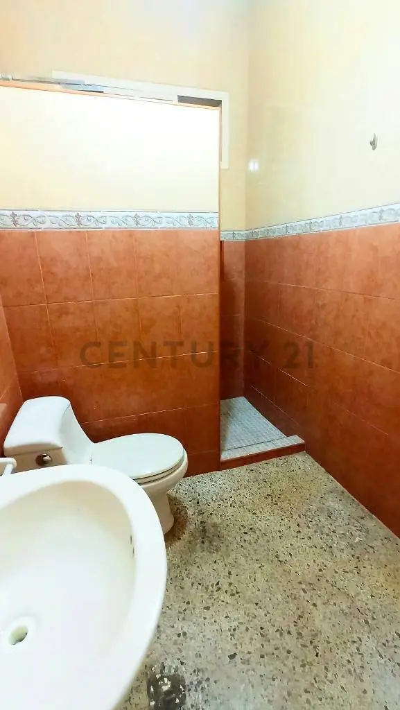 Se vende casa quinta en la Urbanizacion La Coromoto en Zona A - 7