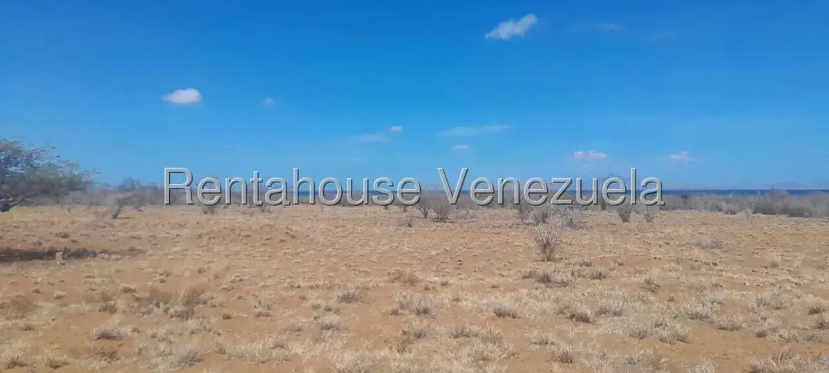 Terreno (Comercial) en Venta en Taguantar, Nueva Esparta - 8