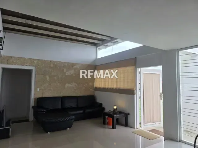 VENTA DE CASA EN DESARROLLO EN ALTOS DE GUAYABITO, MUN. EL HATILLO - 5