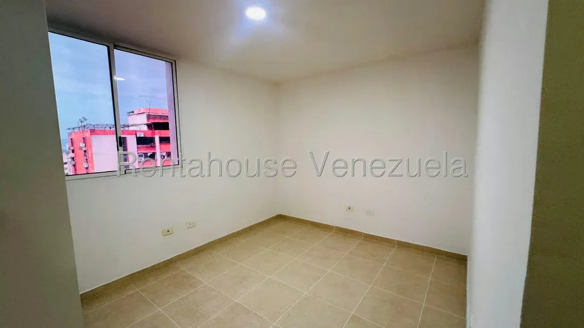 Apartamento (1 Nivel) en Alquiler en Base Aragua, Aragua - 16