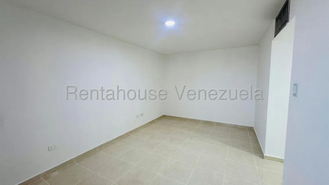 Apartamento (1 Nivel) en Alquiler en Base Aragua, Aragua - 21