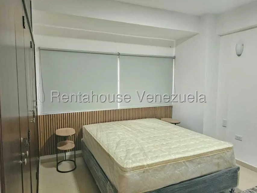 Apartamento (1 Nivel) en Alquiler en La Lago, Zulia - 18