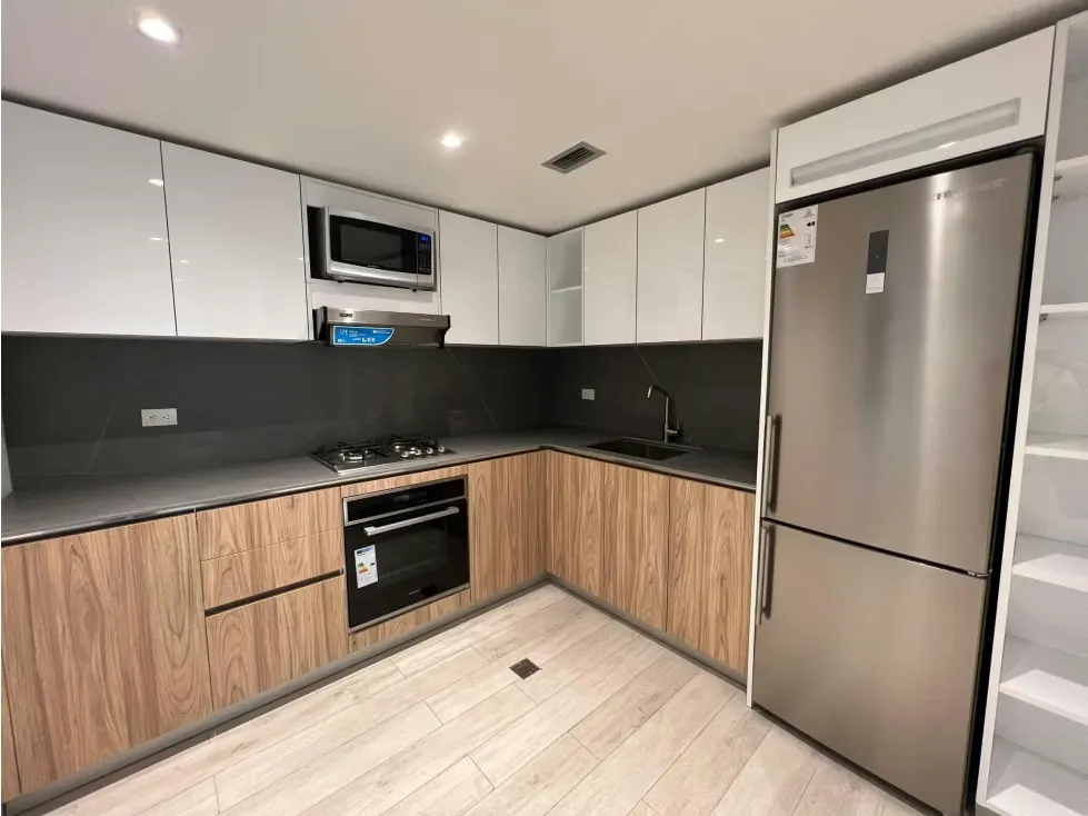 Se alquila Apto en Campo Alegre 75m² - 1h+1b+2e - 4
