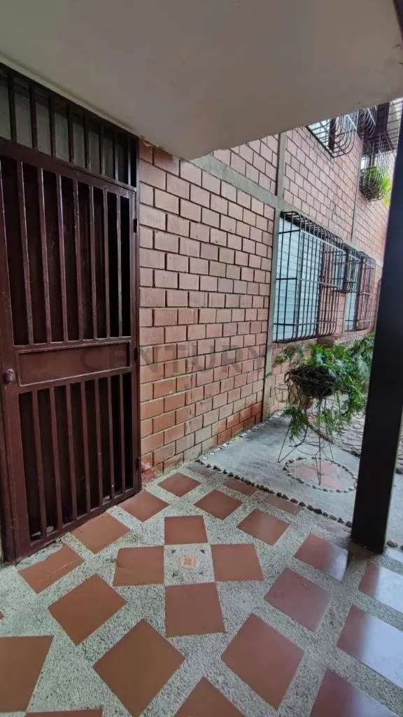 Se vende apartamento Conjunto Los Ruiceñores, Urb. El Marques, Guatire, - 4