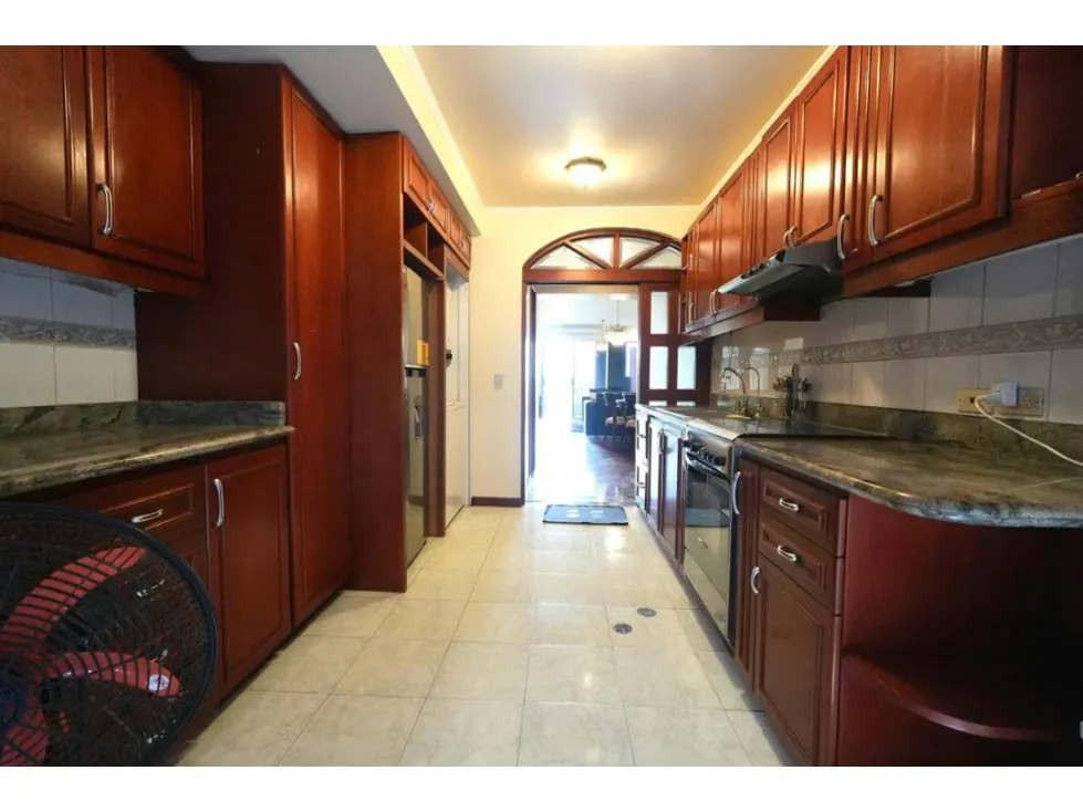 Venta impecable Duplex en Villa Nueva El Hatillo amoblado 180000$ - 16