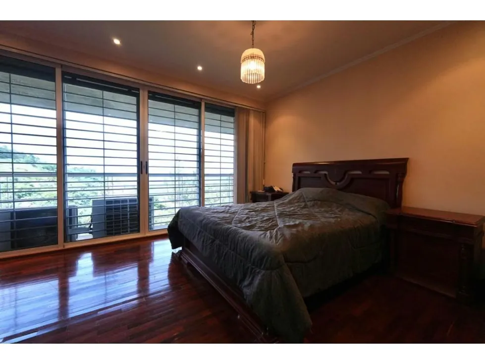 Venta impecable Duplex en Villa Nueva El Hatillo amoblado 180000$ - 26