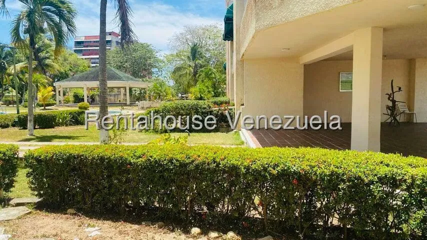 Apartamento (1 Nivel) en Venta en Los Canales de Rio Chico, Miranda - 24