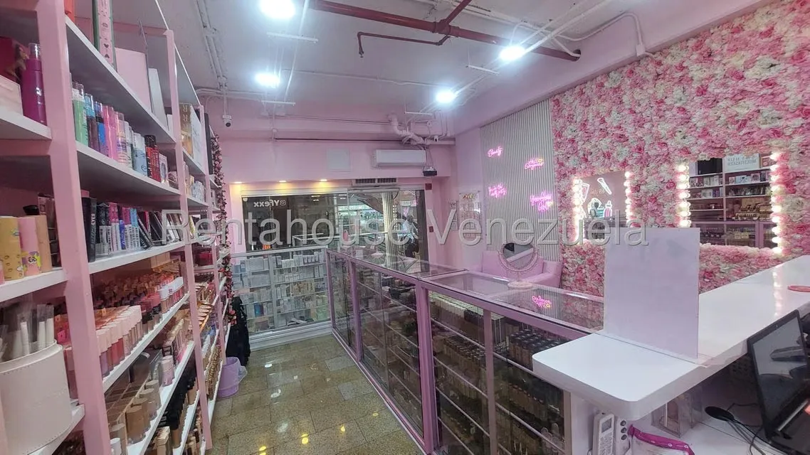 Local Comercial en Alquiler en Chacao, Distrito Metropolitano - 7