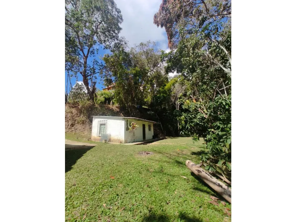 VENTA DE TERRENO EN EL HATILLO - 2