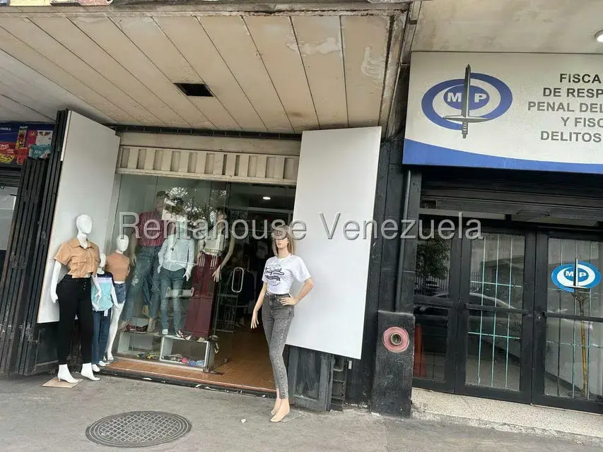 Local Comercial en Venta en Centro, Lara - 19