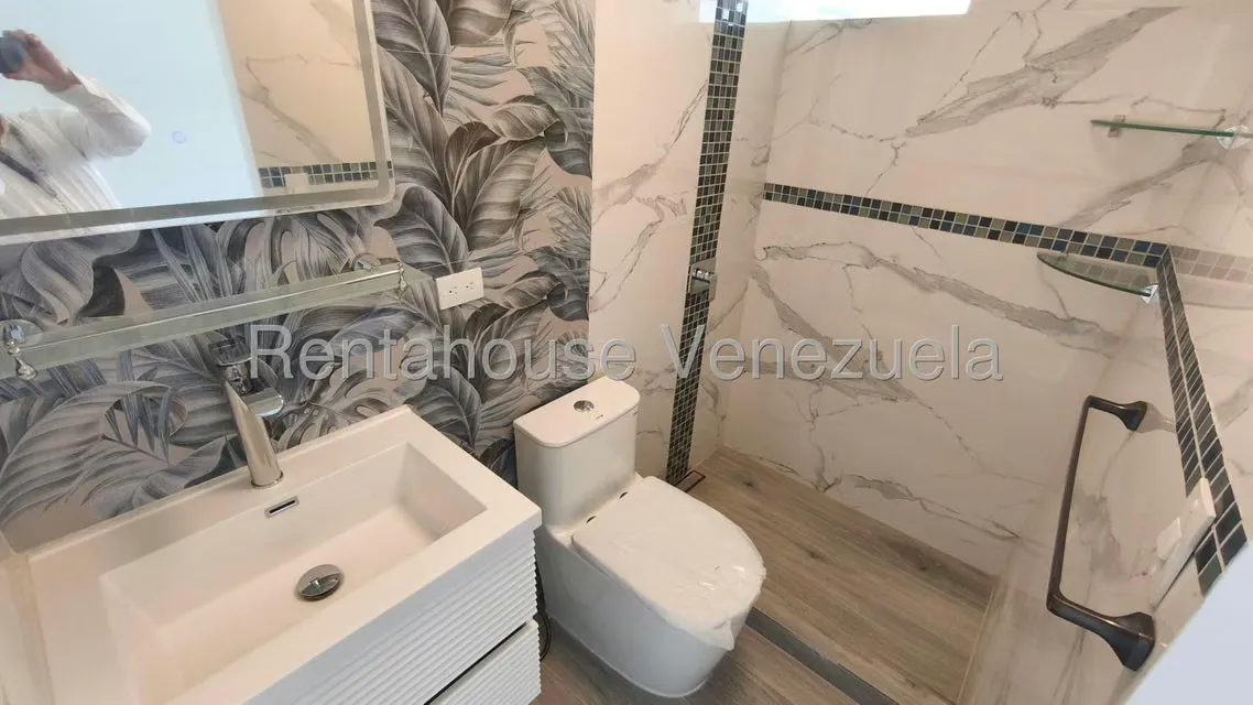 Apartamento (1 Nivel) en Venta en La California Norte, Distrito Metropolitano - 23