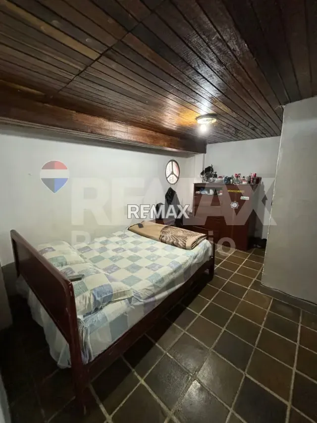Chalet en Venta - 12