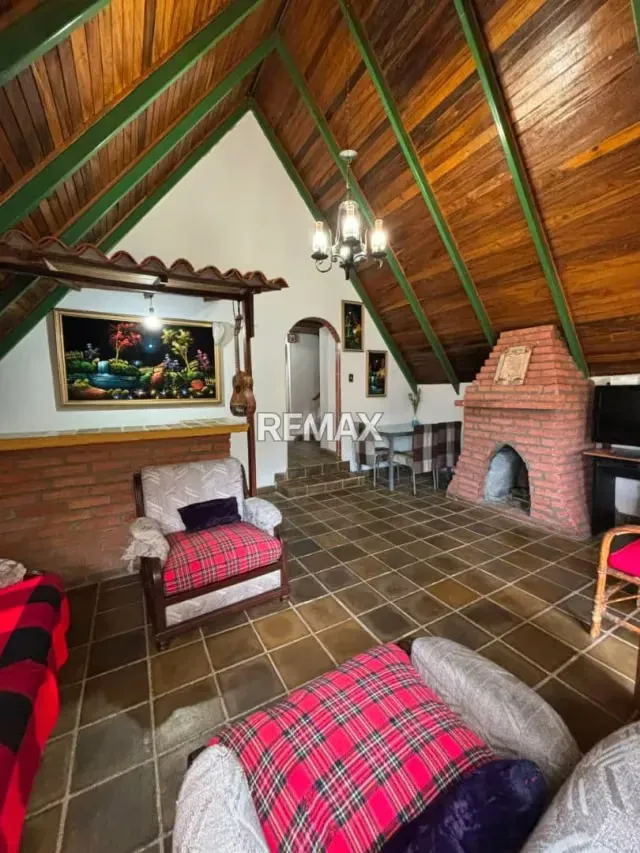 Chalet en Venta - 3