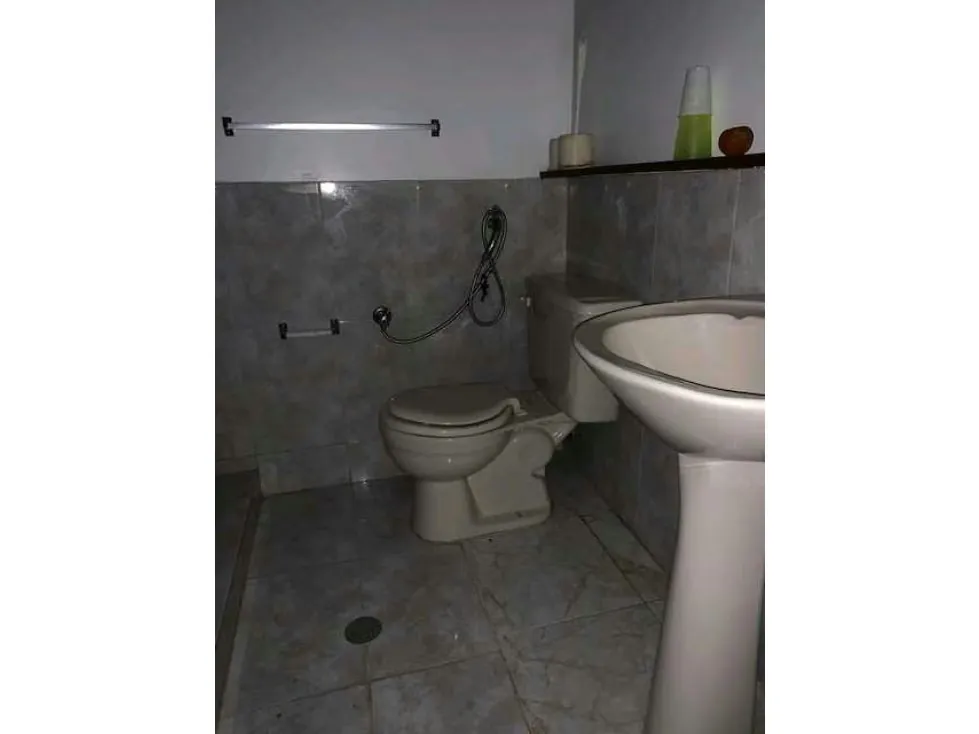 Vendo casa 1000m2 Prados del Este 6191 - 28
