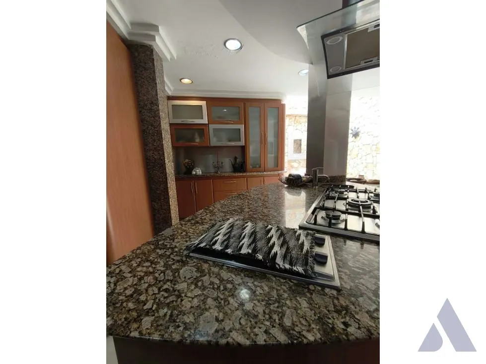 Vendo casa 1000m2 Prados del Este 6191 - 40