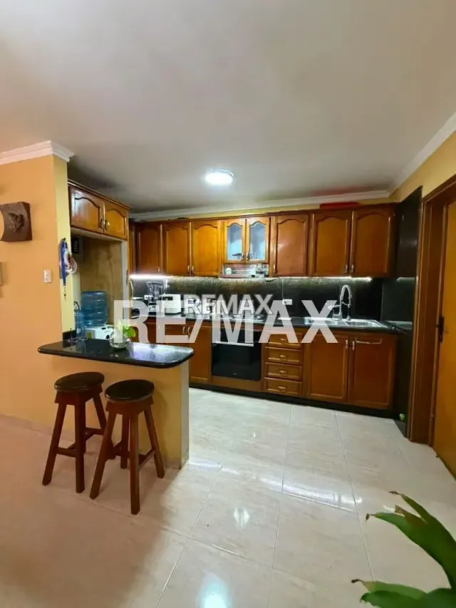 EN VENTA VILLA BOSNIA - 4