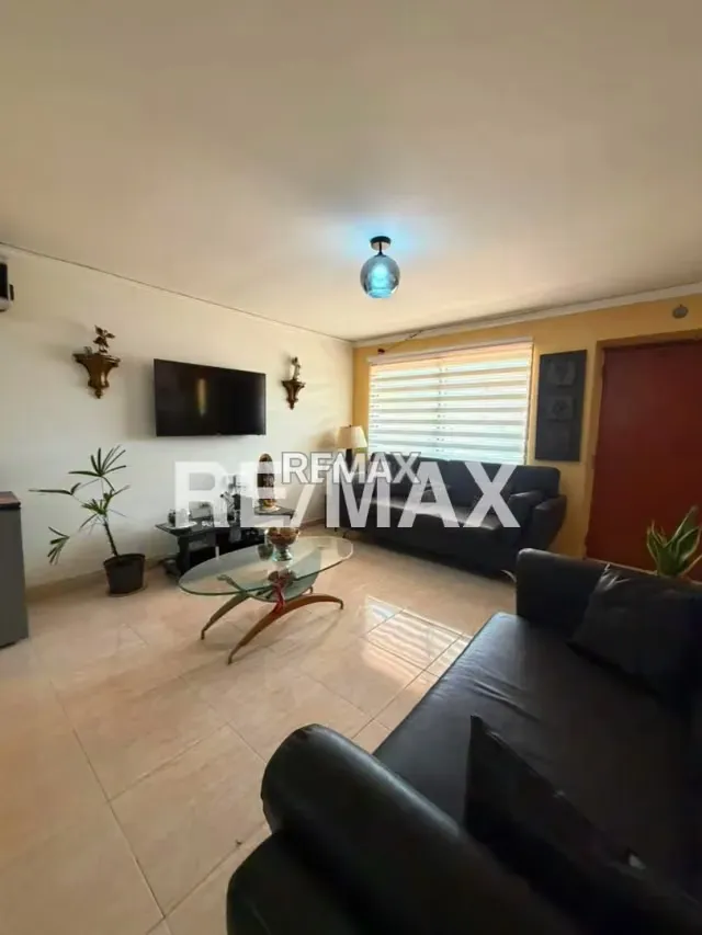 EN VENTA VILLA BOSNIA - 5