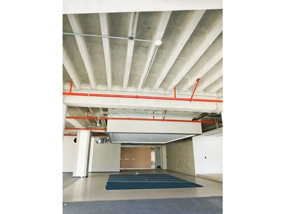Alquilo oficina 586m2 La Urbina 5383 - 5