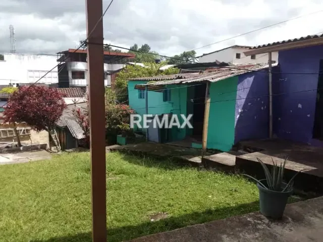 CASA EN VENTA EN BARRIO SAN CARLOS - 3