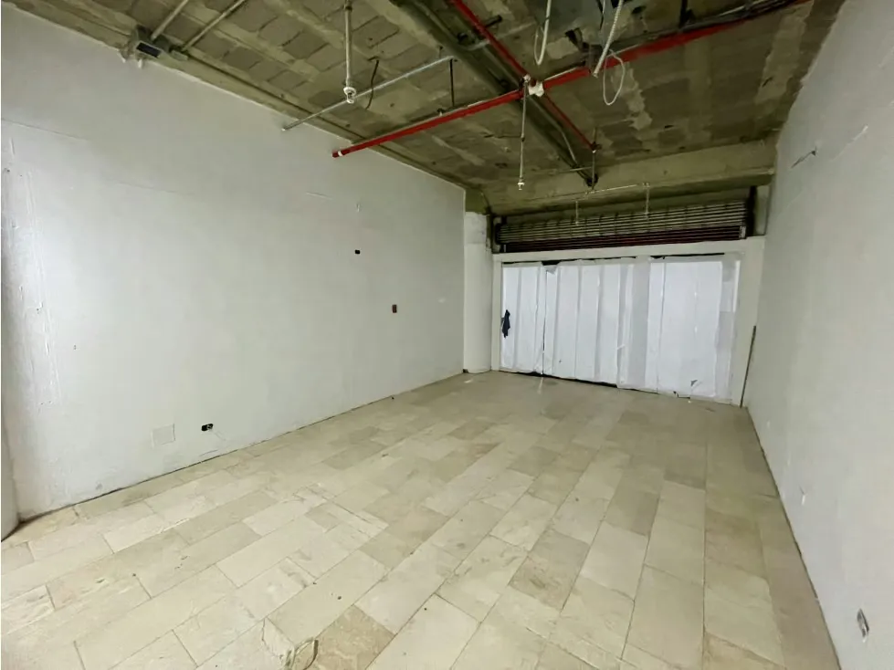 Alquilo local comercial 38m2 Centro San Ignacio 8399 - 9