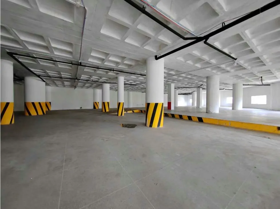 Se Vende local 1000m2 Piedra Azul 3146 - 6