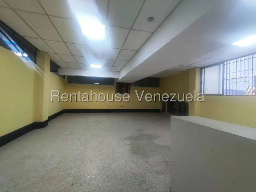 Galpon - Deposito en Alquiler en La Urbina, Distrito Metropolitano - 2