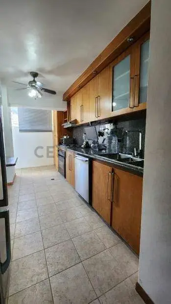 Bello apartamento en Venta Ubicado en Los naranjos del Cafetal - 3