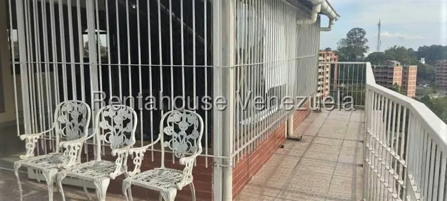 Apartamento (Multiples Niveles) en Venta en Parque el Retiro, Miranda - 16