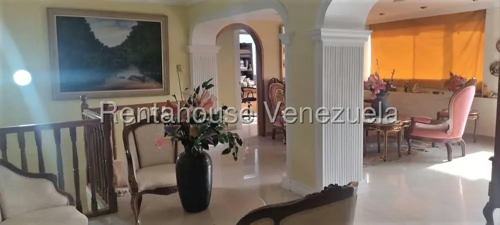 Apartamento (Multiples Niveles) en Venta en Parque el Retiro, Miranda - 3