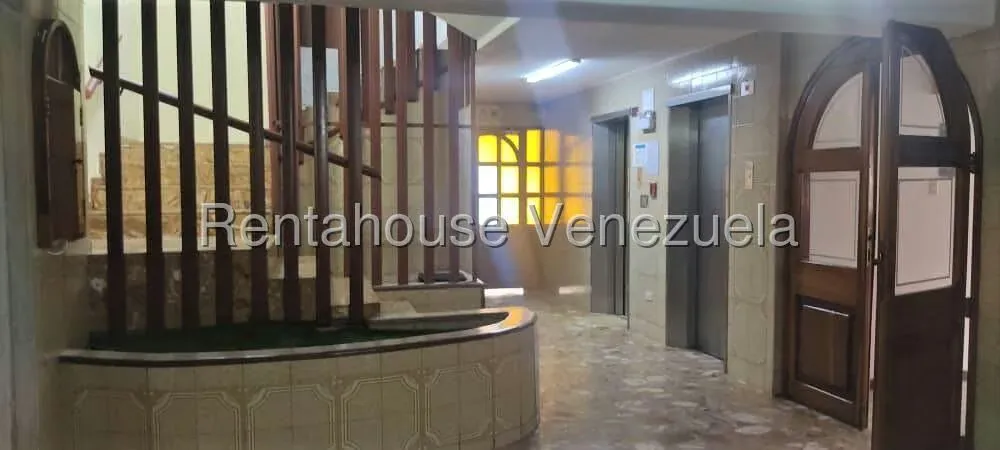 Apartamento (Multiples Niveles) en Venta en Parque el Retiro, Miranda - 33