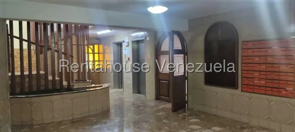 Apartamento (Multiples Niveles) en Venta en Parque el Retiro, Miranda - 34