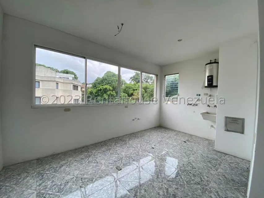 Apartamento (Duplex) en Venta en Miranda, Distrito Metropolitano - 13
