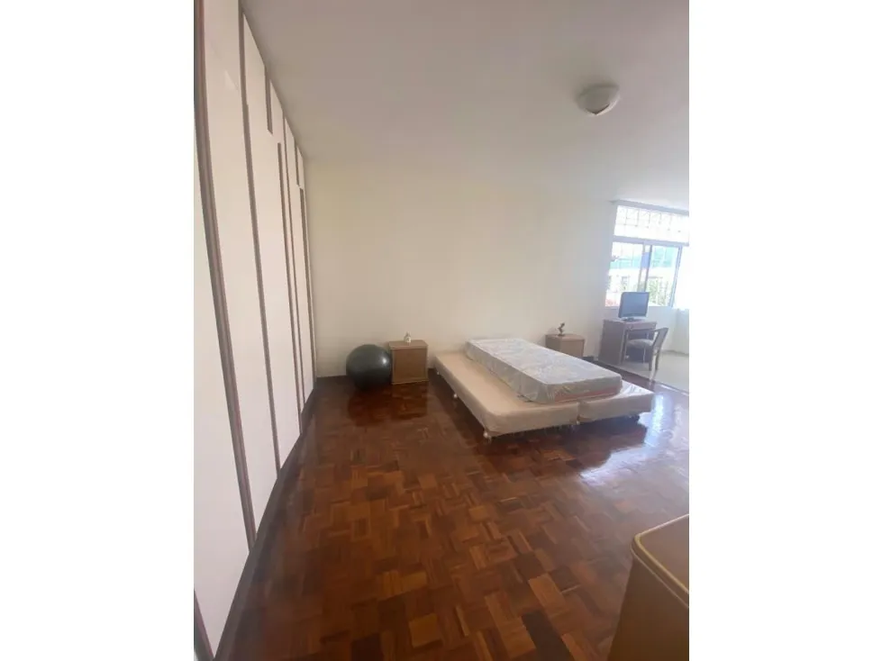 Se vende casa 450m2 4h/5b/4p Caurimare 7479 - 15