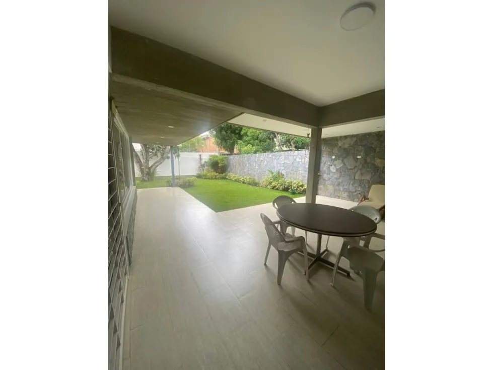Se vende casa 450m2 4h/5b/4p Caurimare 7479 - 6