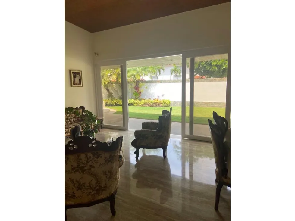 Se vende casa 450m2 4h/5b/4p Caurimare 7479 - 7