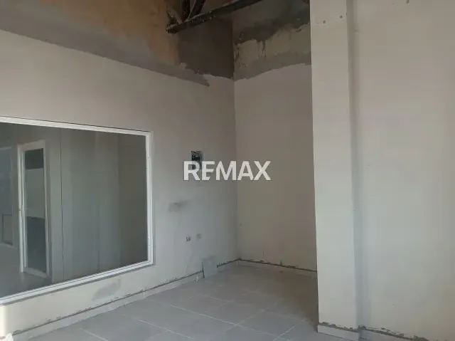 EN VENTA LOCAL COMERCIAL EN EL CENTRO COMERCIAL LA MACARENA, LA CRUZ, MATURÍN, ESTADO MONAGAS - 3