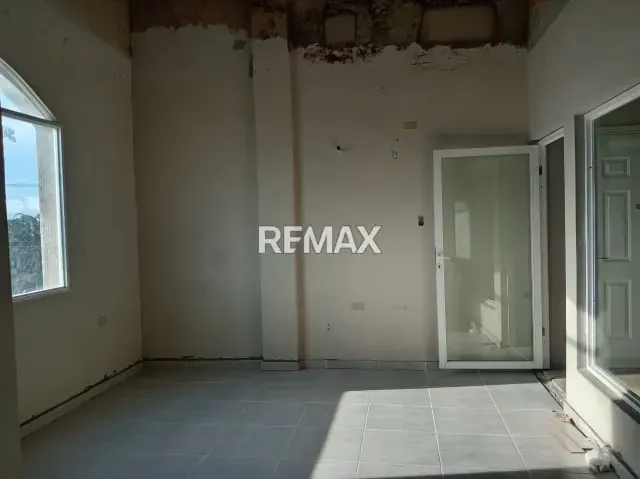 EN VENTA LOCAL COMERCIAL EN EL CENTRO COMERCIAL LA MACARENA, LA CRUZ, MATURÍN, ESTADO MONAGAS - 4