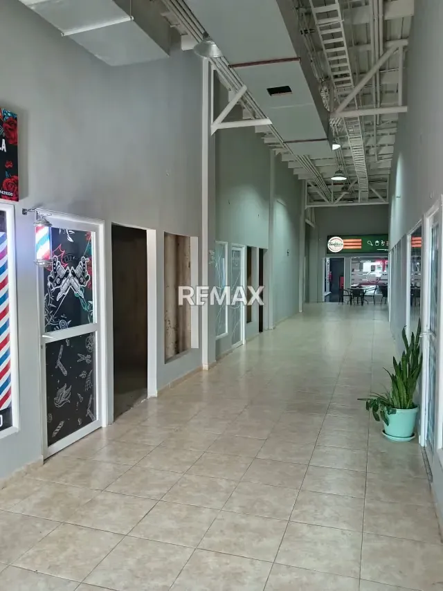EN VENTA LOCAL COMERCIAL EN EL CENTRO COMERCIAL LA MACARENA, LA CRUZ, MATURÍN, ESTADO MONAGAS - 8