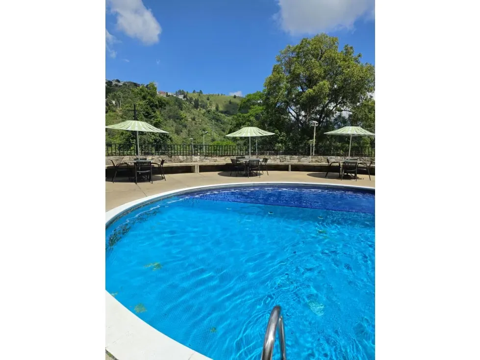 Vendo apartamento 200m2 Los Naranjos 3874 - 2