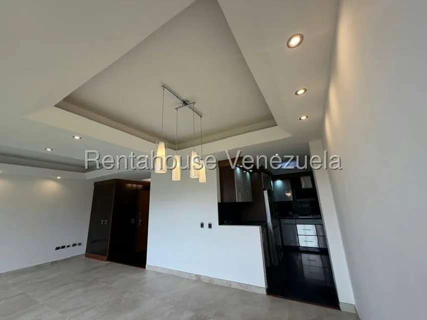 Apartamento (1 Nivel) en Venta en Los Samanes, Distrito Metropolitano - 11